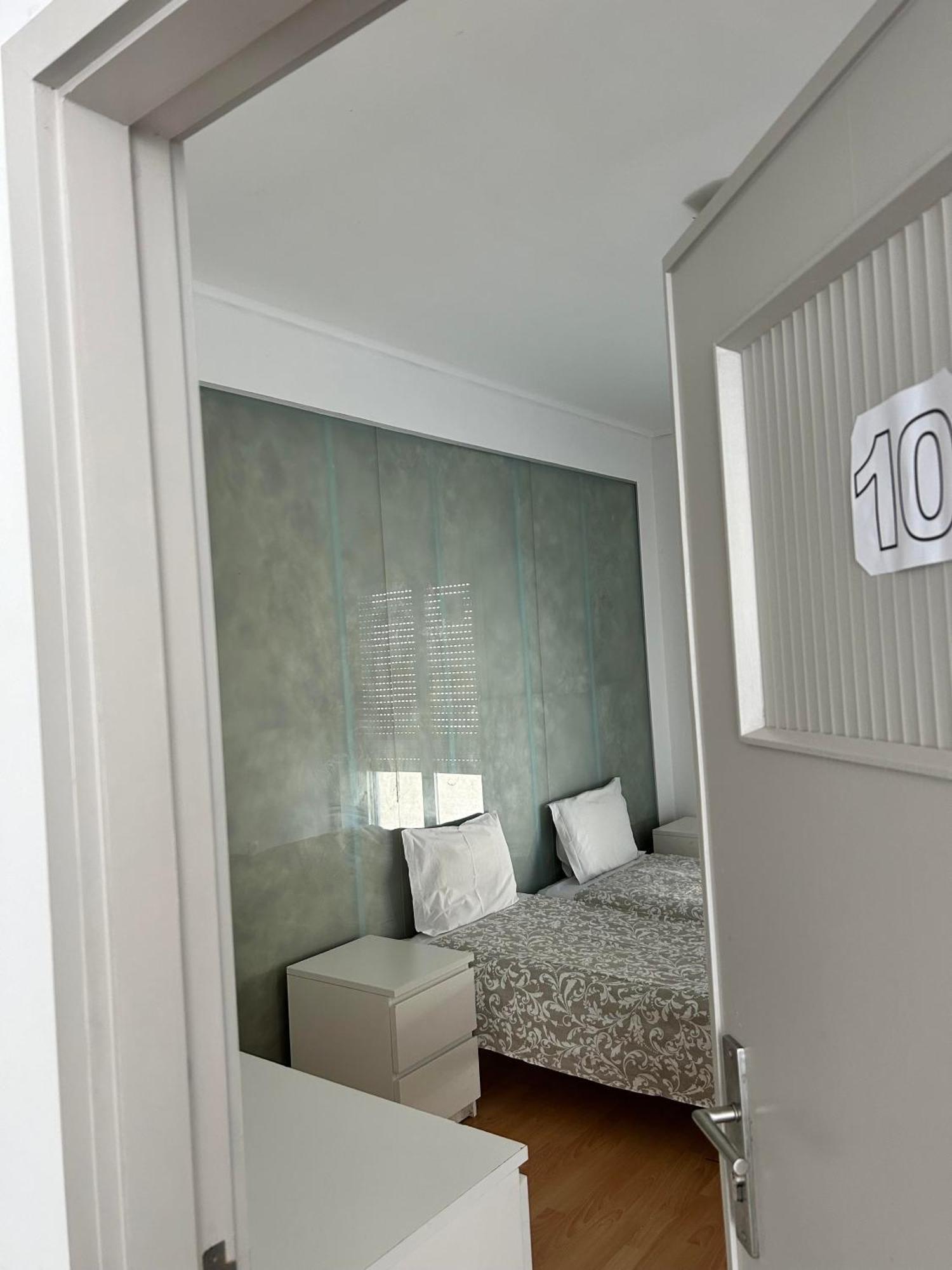 Smile4Porto Guest House ภายนอก รูปภาพ